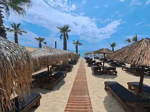 ammolofoi beach bar wooden path