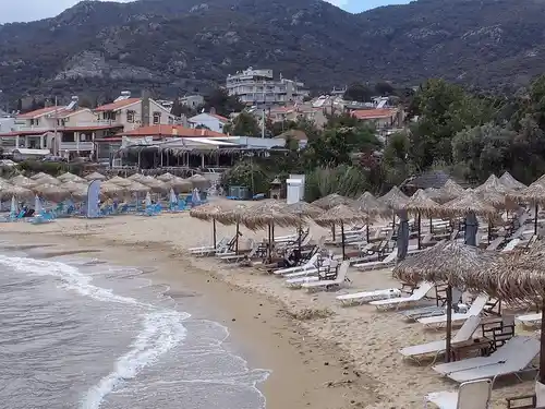 palio beach straw umbrellas