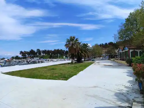 nea iraklitsa port