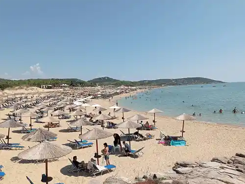 ammolofoi beach umbrellas